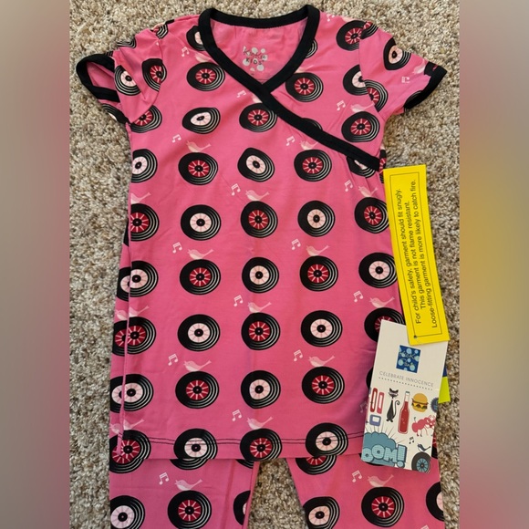NWT Kickee Pants 4T Print Short Sleeve Kimono Pajama Set- Flamingo Record Birds - Picture 2 of 7